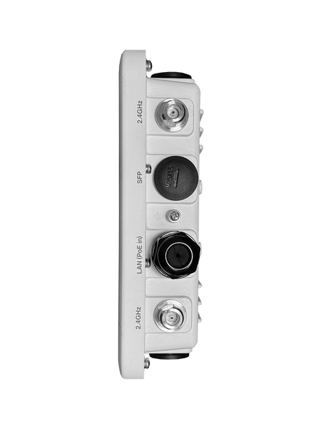 Altai AX600-X, underside connectors