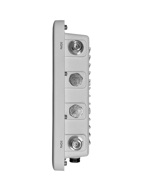 Altai AX600-X, antenna connector face