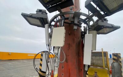 Solar-Powered Super WiFi Network for Chilean Port